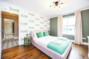 2 bedrooms, WiFi, bed sheets