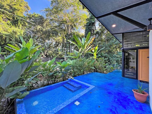 Butterfly Buddha Bungalow in the Playa Negra Jungle