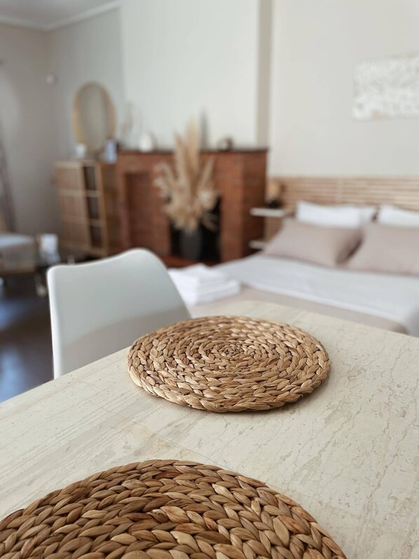 1 chambre, fer et planche à repasser, Wi-Fi, draps fournis