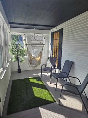 Interior - Spacious Duplex by Fairgrounds & Downtown/Fire Pit (Des Moines)