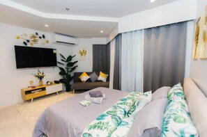 1 bedroom, iron/ironing board, WiFi, bed sheets