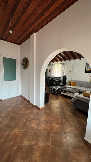 Interior - Large Budget Apartment (Durrës)