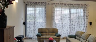 Awesome beautiful VILLA with 5-bedroom, WiFi. Enjoy for parties and group stays