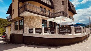 Exterior - Hotel Citadela (Sarajevo)