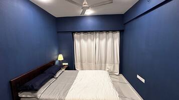 2 bedrooms, desk, iron/ironing board, free WiFi