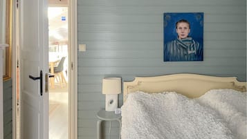 3 bedrooms