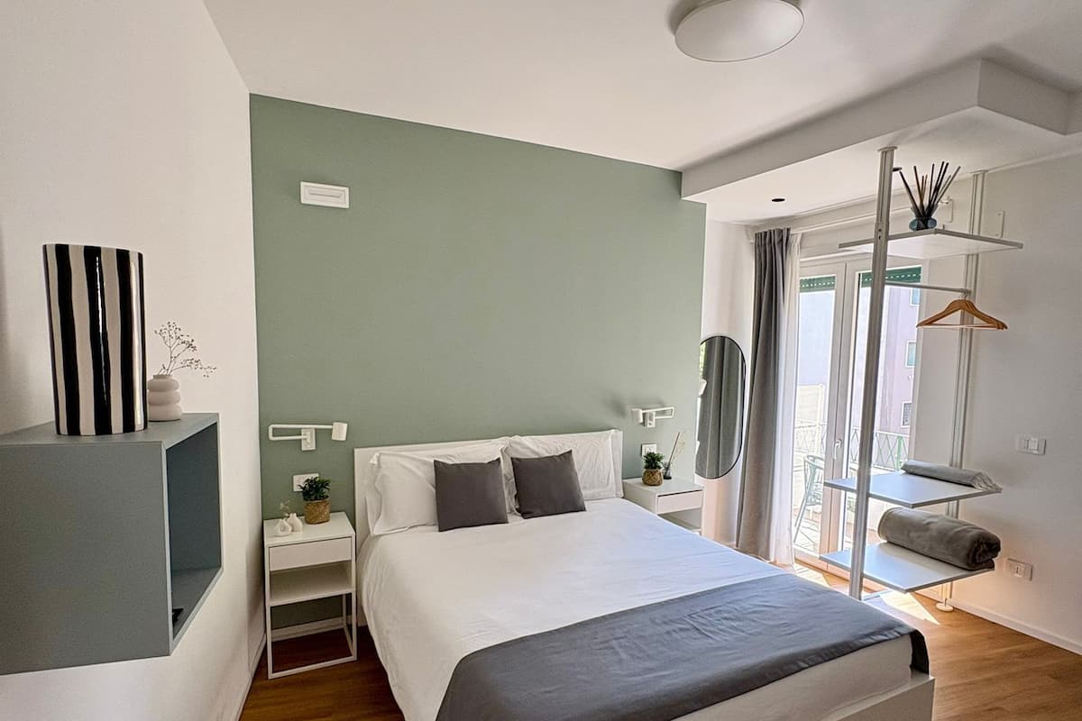 Superior Triple Room, Balcony