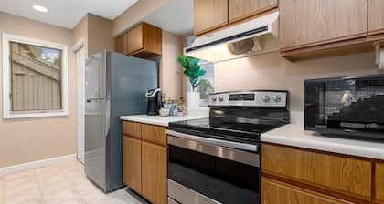 Grand Traverse Resort 2 bedroom - 5 beds/2bath condo with Golf Course View