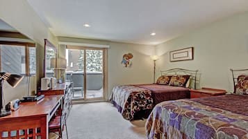 1 bedroom, iron/ironing board, WiFi (free), bed sheets