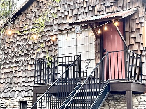 Fancy Pants South Congress Studio