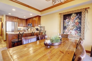 Dining - Perfectley Placed Platinum Condo. MC204 (Copper Mountain)