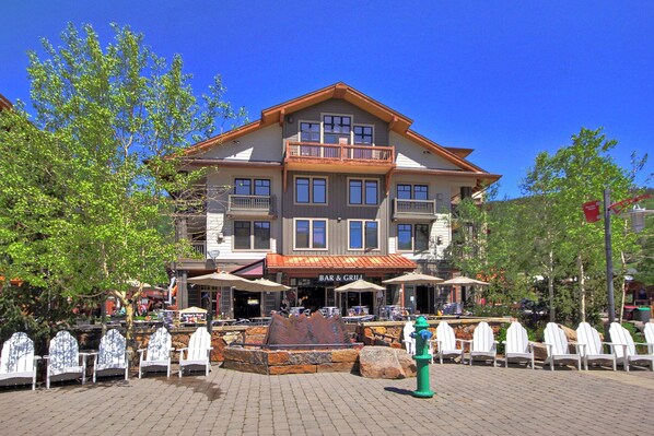 المنشأة من الخارج