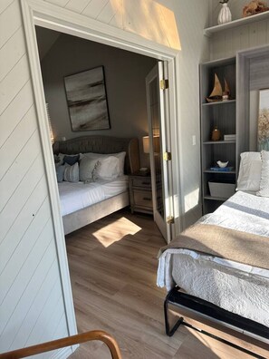 Desk, iron/ironing board, free WiFi, bed sheets