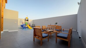 Luxury Cottage, 2 Bedrooms, Private Pool | Premium bedding, blackout drapes, free WiFi, bed sheets