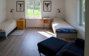 4 bedrooms, free WiFi