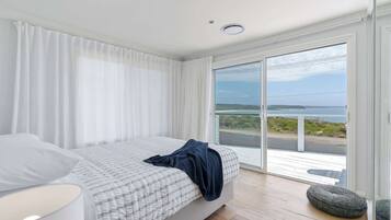 4 slaapkamers, een strijkplank/strijkijzer, wifi, beddengoed