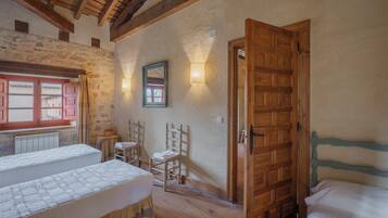 2 bedrooms, free WiFi