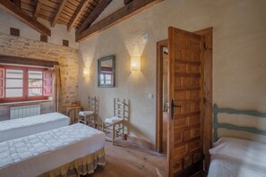 2 bedrooms, free WiFi