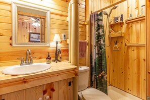 Bathroom - The Nordico Point Cabin (Ely)