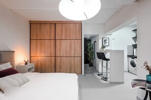 Comfort appartement, 1 queensize bed, niet-roken, keuken | 1 slaapkamer, verduisterende gordijnen, een strijkplank/strijkijzer