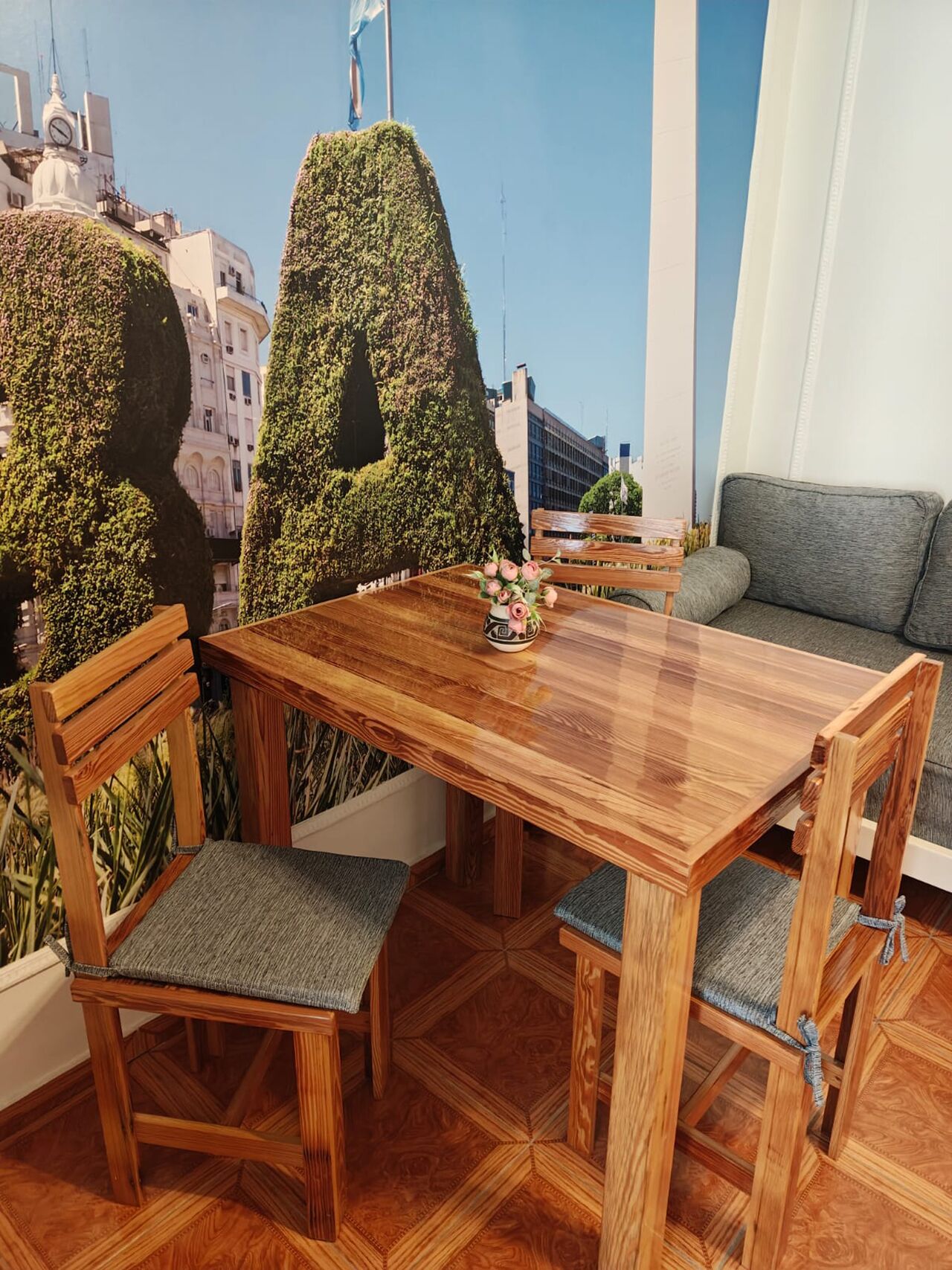 屋外ダイニングエリア