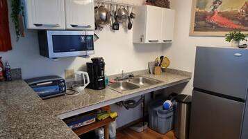 Micro-ondes, grille-pain