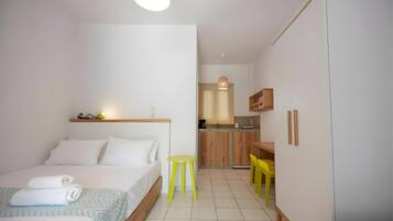 1 bedroom, iron/ironing board, free WiFi, bed sheets