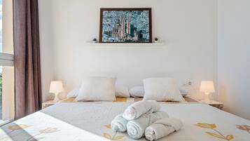 1 bedroom, free WiFi, bed sheets