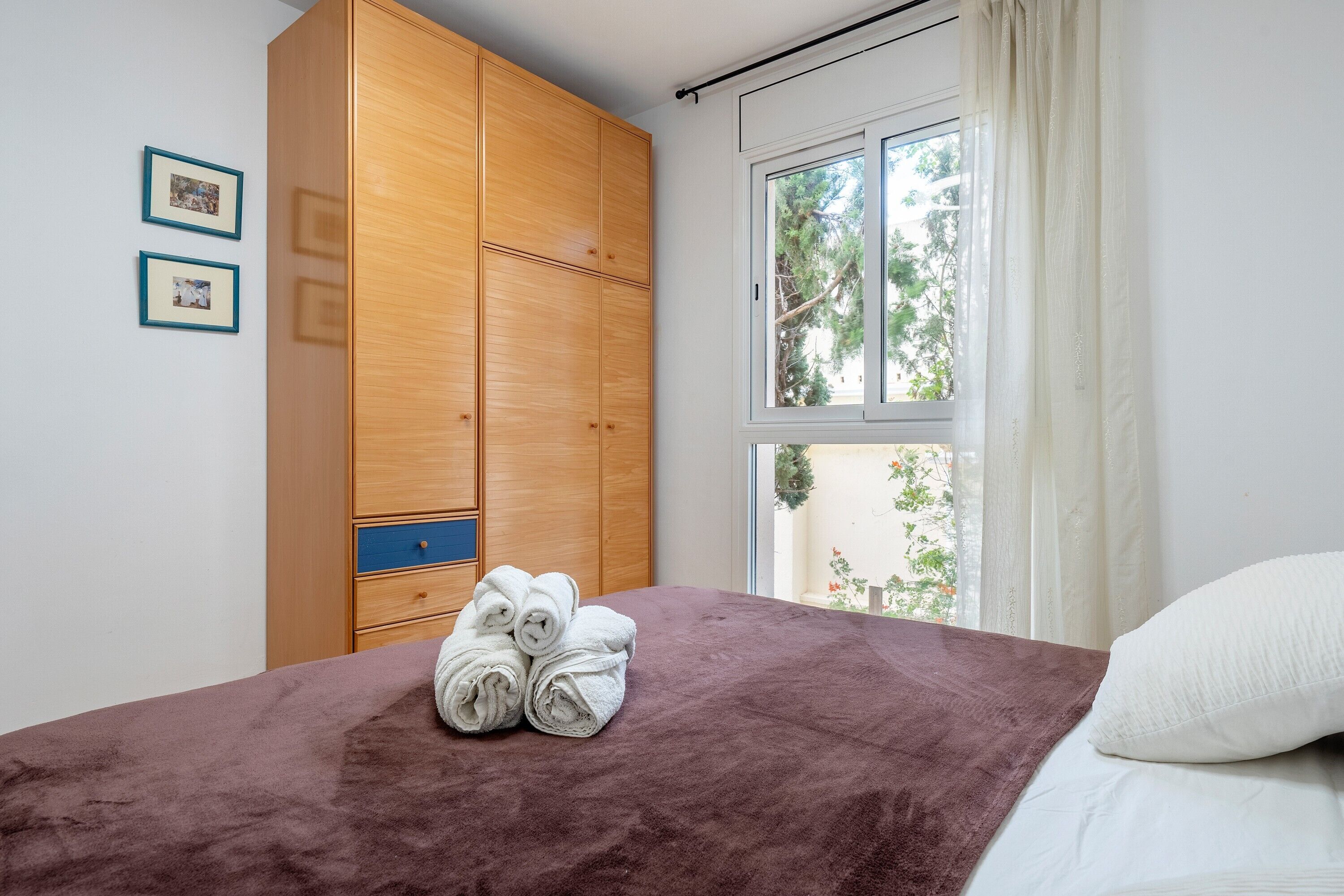 1 bedroom, free WiFi, bed sheets