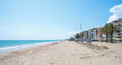 Apartment 'Dorada 2-3' with Shared Pool, Private Terrace and Wi-Fi