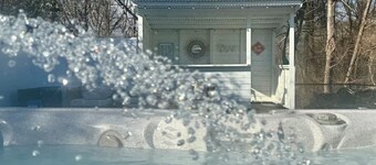 Affordable Luxury Resort Home with an In-Ground Heated Pool & Hot Tub. Sleeps 10