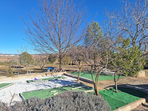 Country House 'Las Nogueras De Camporrobles' with Mountain View, Private Terrace and Wi-Fi