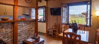 Country House 'Matxingonea 2' with Mountain View, Private Garden and Wi-Fi