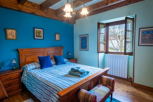 1 bedroom, iron/ironing board, free WiFi, bed sheets