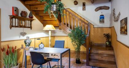 Country House 'Matxingonea 1' with Mountain View, Private Garden and Wi-Fi