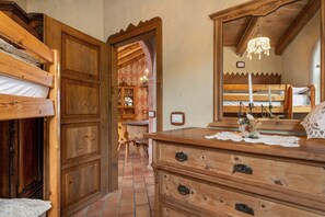 2 chambres, Wi-Fi gratuit, draps fournis