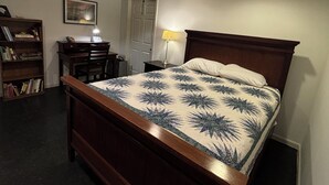 1 habitación, escritorio, tabla de planchar con plancha y wifi gratis 