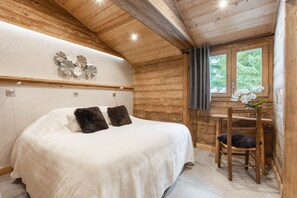 4 Schlafzimmer, Bügeleisen/Bügelbrett, kostenloses WLAN, Bettwäsche