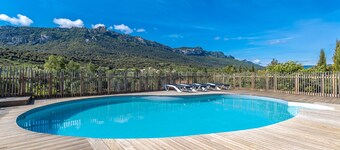 Gite Les Casots with Shared Pool, Private Terrace and Air Conditioning