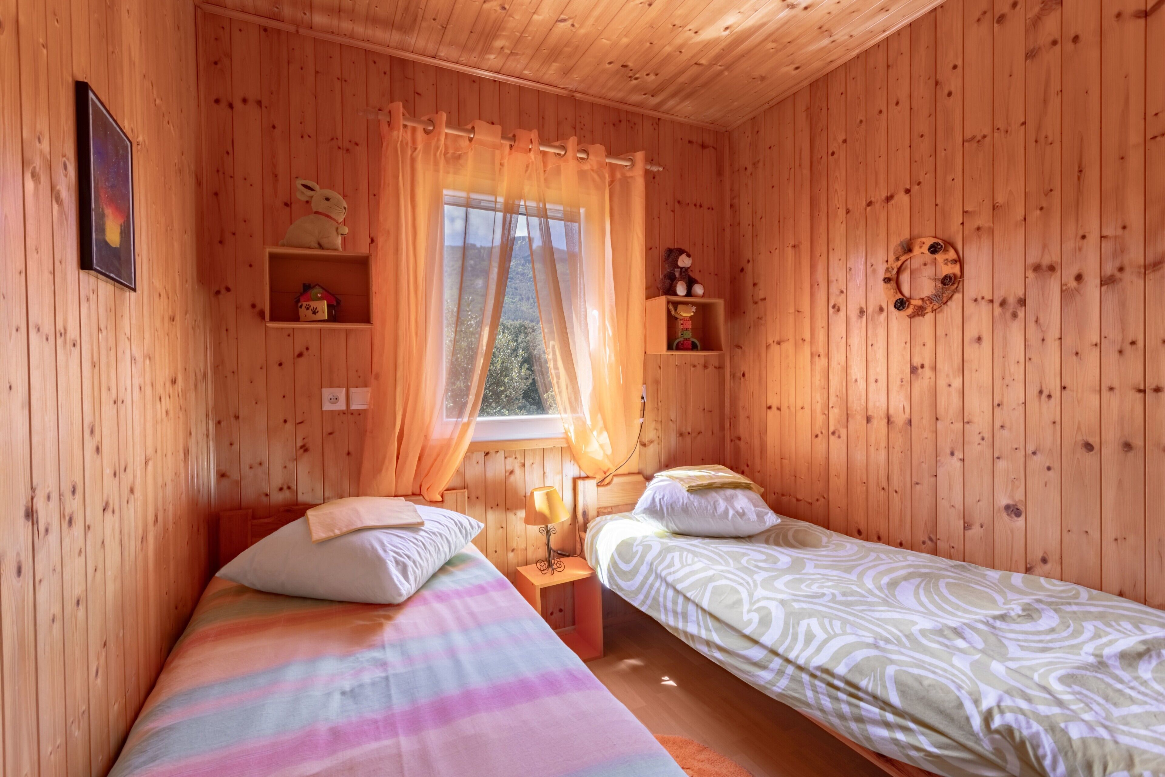 Chalet 'Corbieres' Avec Vue Sur Montagne, Piscine Partagée Et Terrasse Privée - Cucugnan