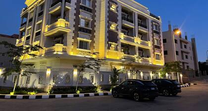 White Palace Hotel EG