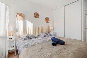 1 bedroom, iron/ironing board, free WiFi