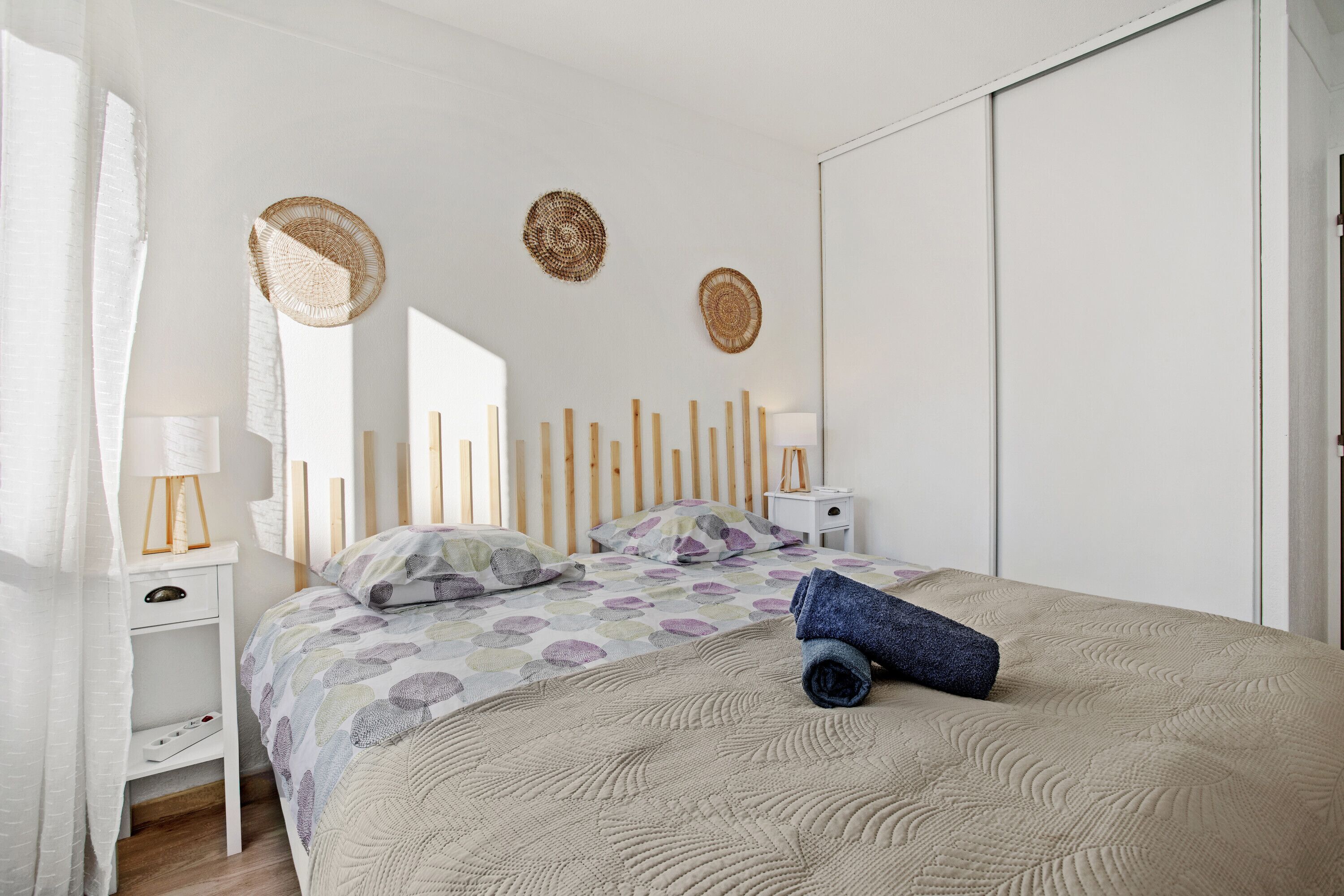 1 habitación, tabla de planchar con plancha y wifi gratis 