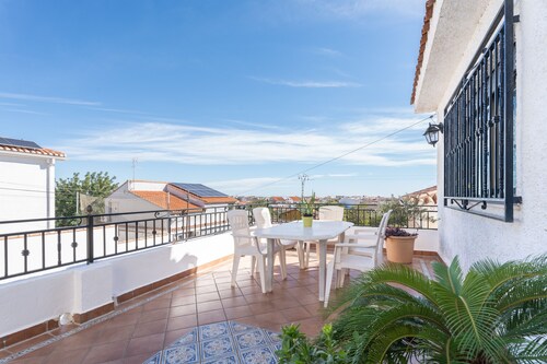 Holiday Home 'Ca La Morancica' with Mountain Views, Wi-Fi and Air Conditioning