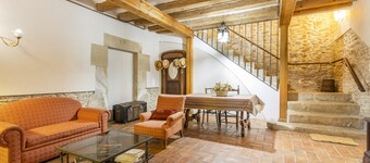 Apartment 'Petit Ca L'Andorrà' with Shared Pool, Shared Garden and Wi-Fi