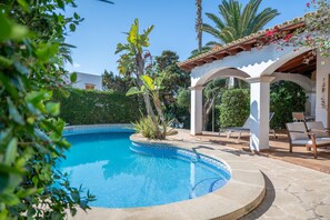Pool - Villa 'Estrelitzia' with Private Pool, Wi-Fi and Air Conditioning (Cala Serena)