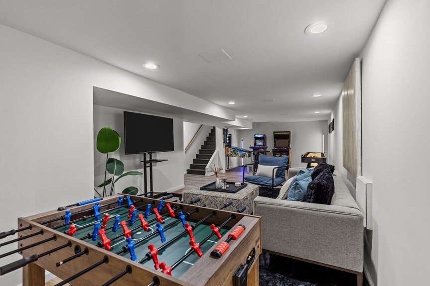 The Secret Sojourn | 3br Game Room Home | Fenced Yard | Dog-friendly O'fallon - O'Fallon, MO