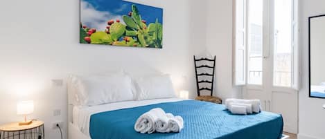 2 chambres, fer et planche à repasser, Wi-Fi, draps fournis