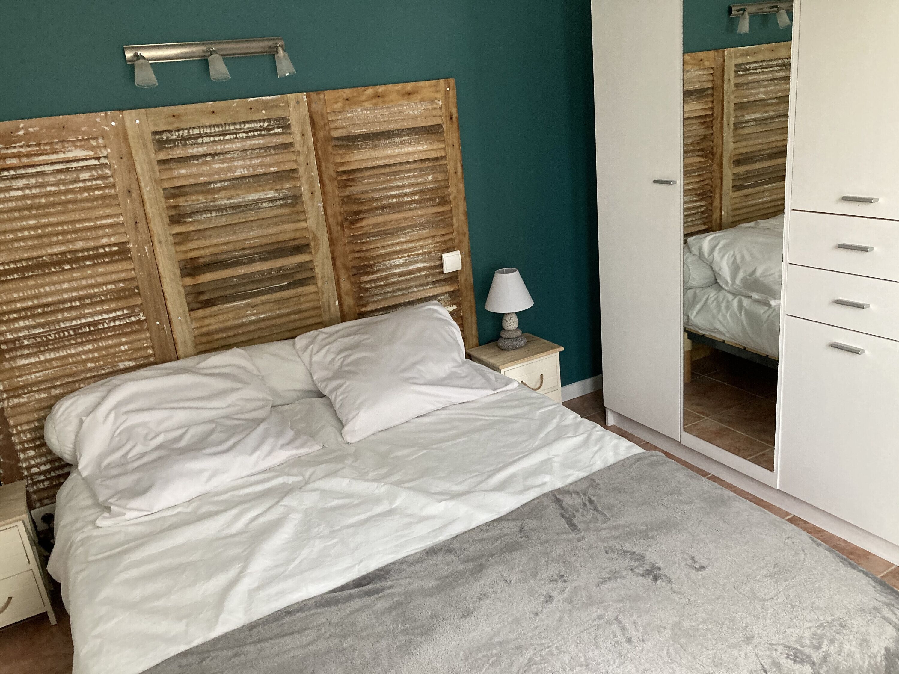 3 soverom, strykejern/-brett og wi-fi (inkludert)