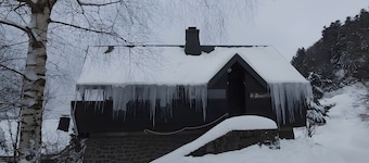 Chalet "Les Sonnailles" with Mountain View, Shared Garden & Wi-Fi